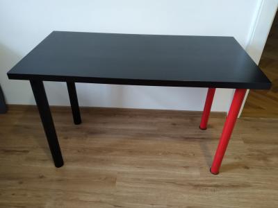 Stůl IKEA LINNMON