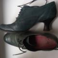 Zelené kožené boty 38