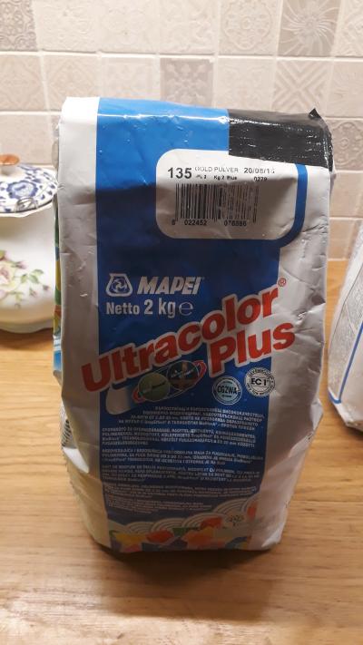 Mapei sparovaci hmota