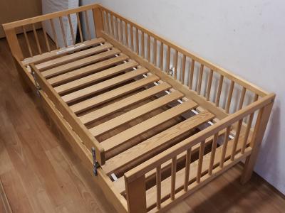 Dětská postel z IKEA
