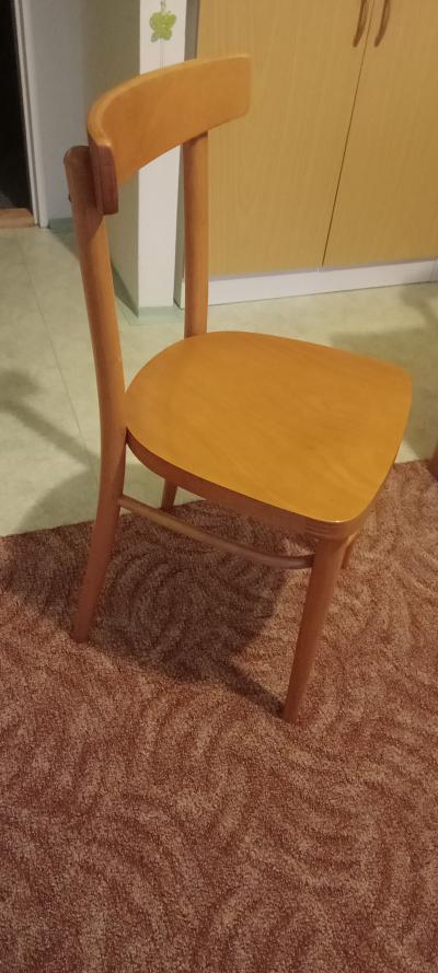 Kuchyňská židle