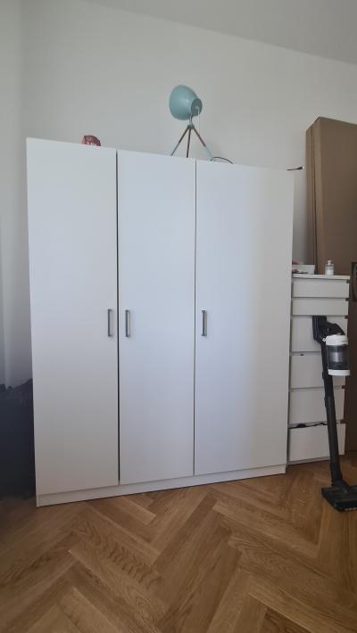 Šatní skříň IKEA - rozebraná na díly