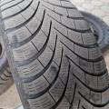 Plechová kola Ford R16 se zimními pneu 215/55R16