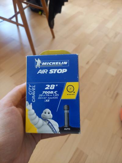 Duše na kolo Michelin 28"