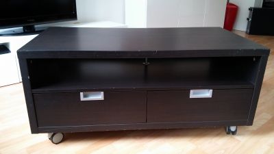 TV stolek Ikea