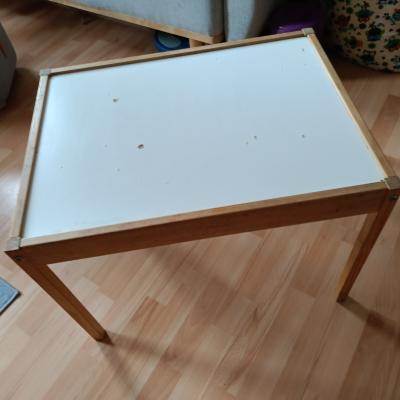 Dětský stolek pro děti Ikea