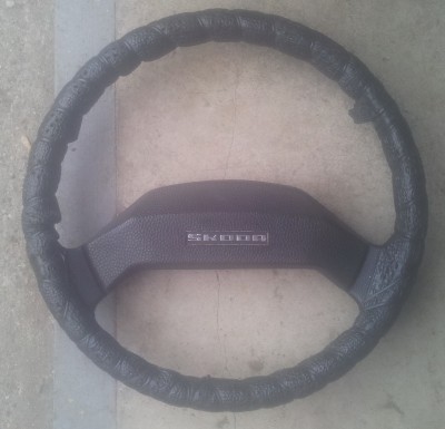 Daruji volant, zřejmě na Škoda 120