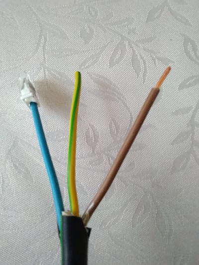 elektrický kabel