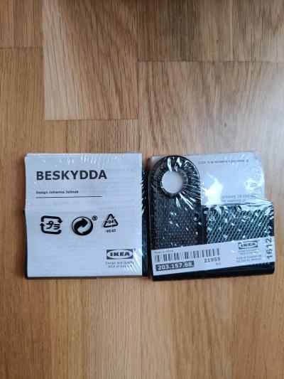 Dvě sady odrazek IKEA