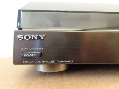 Gramofon Sony