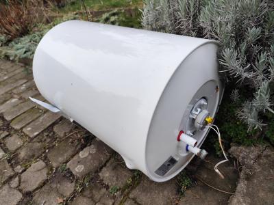 Elektrický bojler na náhradní díly