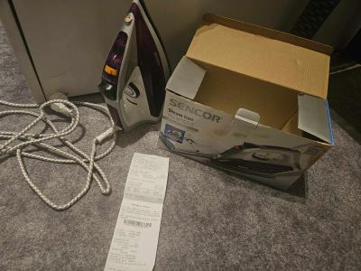 Napařovací žehlička Sencor