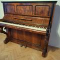 Daruji staré pianino