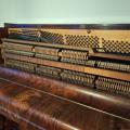 Daruji staré pianino