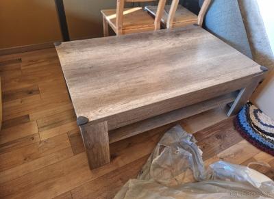 Konferenční stolek s odkládacím prostorem