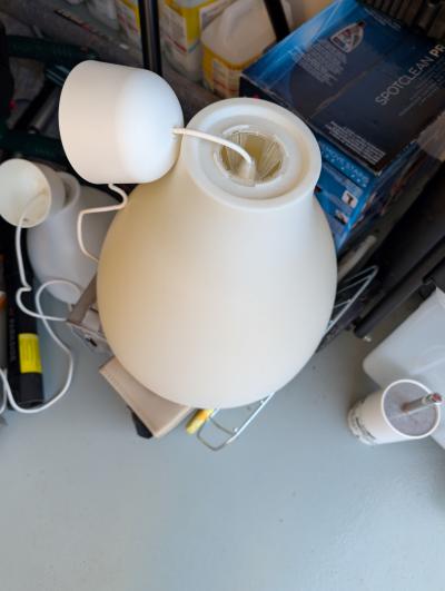 Vetsi zavesna lampa z IKEA
