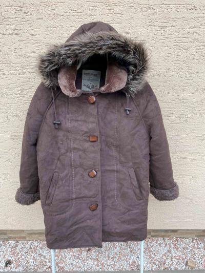 Dámský kožíšek v dobrém stavu - M.