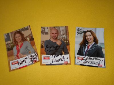 Podepsané fotogracie herců z ulice 2