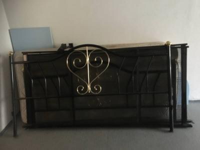 Postel klasická s matracemi