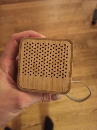 Bluetooth reprák přenosný