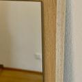 Zrcadlový panel na dřevě