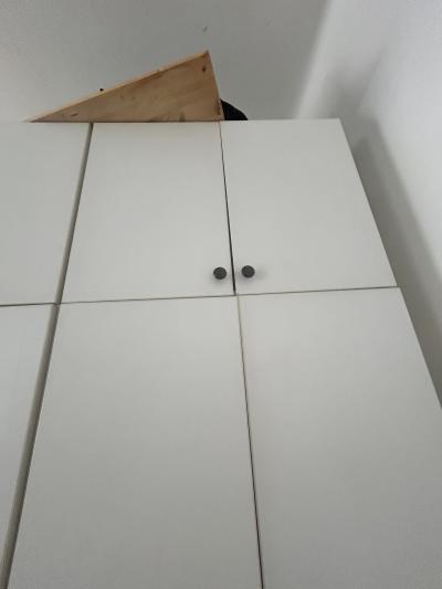 Dvě šatní skříně IKEA