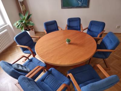 Kancelářský nábytek