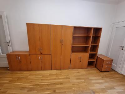 Kancelářský nábytek