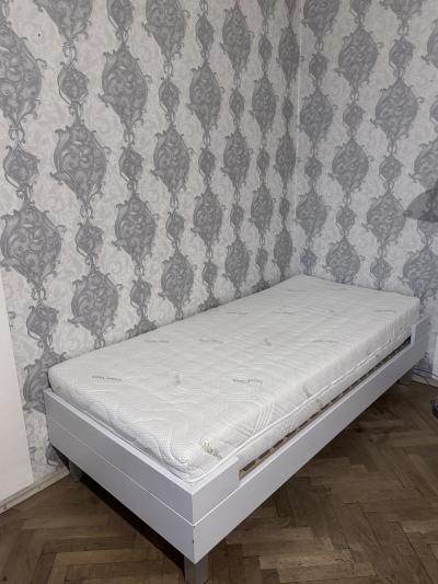 Darujem posteľ