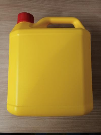 Plastový kanystr 5l