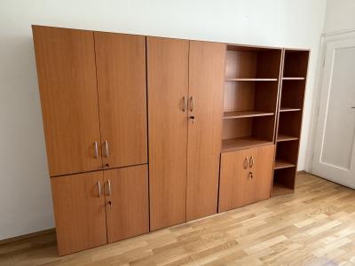 Kancelářské skříně