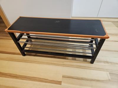 Lavičku/botník Ikea TJUSIG - černá 108x34x50 cm