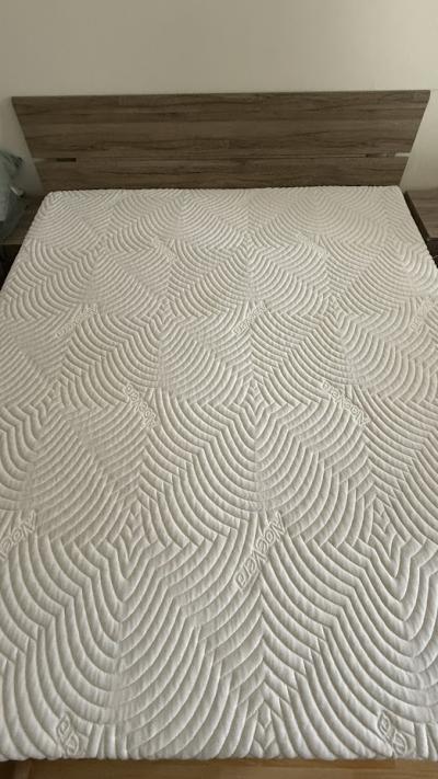 Matrace 180x200cm DREAMZONE GOLD z JYSK