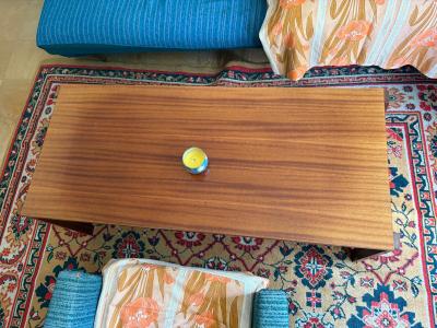 Konferenční stolek