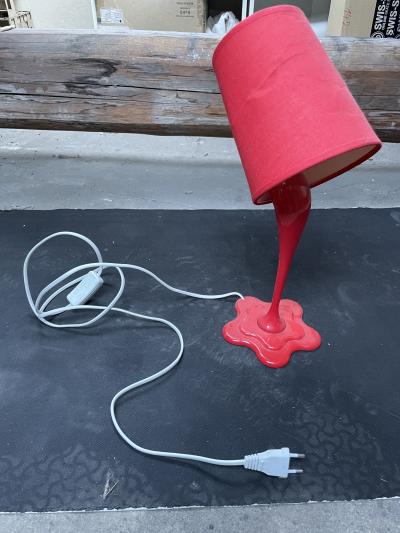 Vtipná lampička - vylitá barva