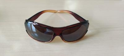 Hnědé sluneční brýle (malé)