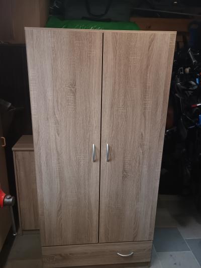 Skříň a komoda dekor dub sonoma