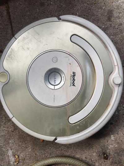 irobot vysavac