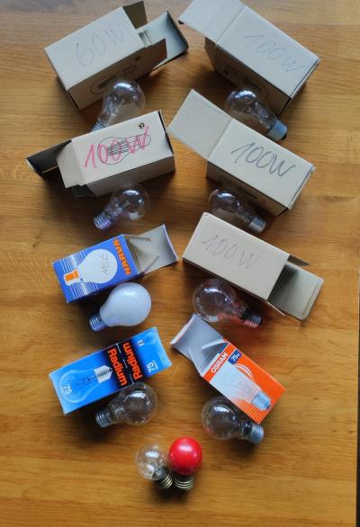 Klasické žárovky E27, 75W a 100W