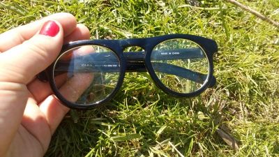 Nedioptrické inťošské brýle