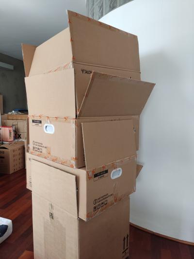 Krabice na stěhování