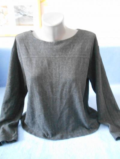 Široké tričko/svetřík -