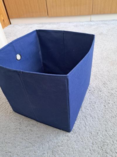 Úložný box modrý 30x30 cm