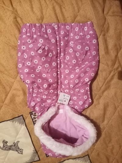 teplá vestička s kytičkama asi80