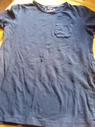 černé tričko nenošené 146-152