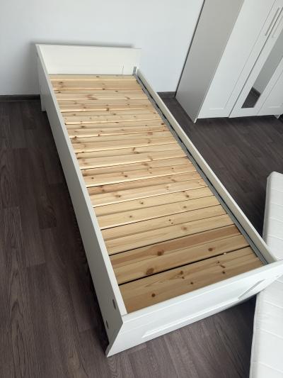 Postel Ikea rozkládácí vč matrací