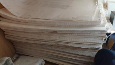 jednostranně potištěný tabelační papír