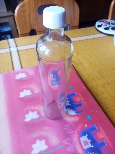 skleněná lahev šroubovací, nález.stav