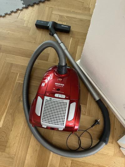 Vysavac na soucastky