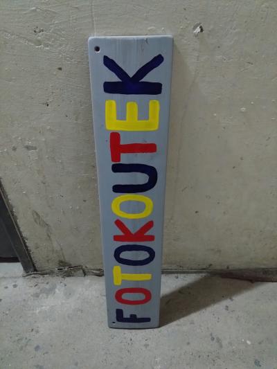 dřevěná cedule fotokoutek